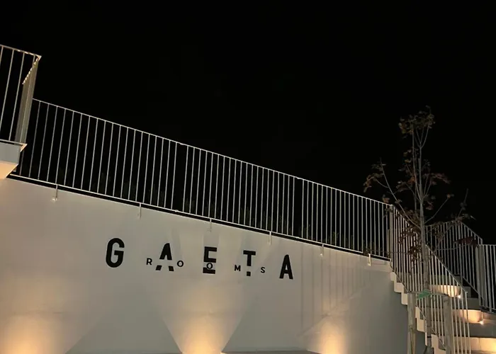 Alojamento de Acomodação e Pequeno-almoço Gaeta 3*